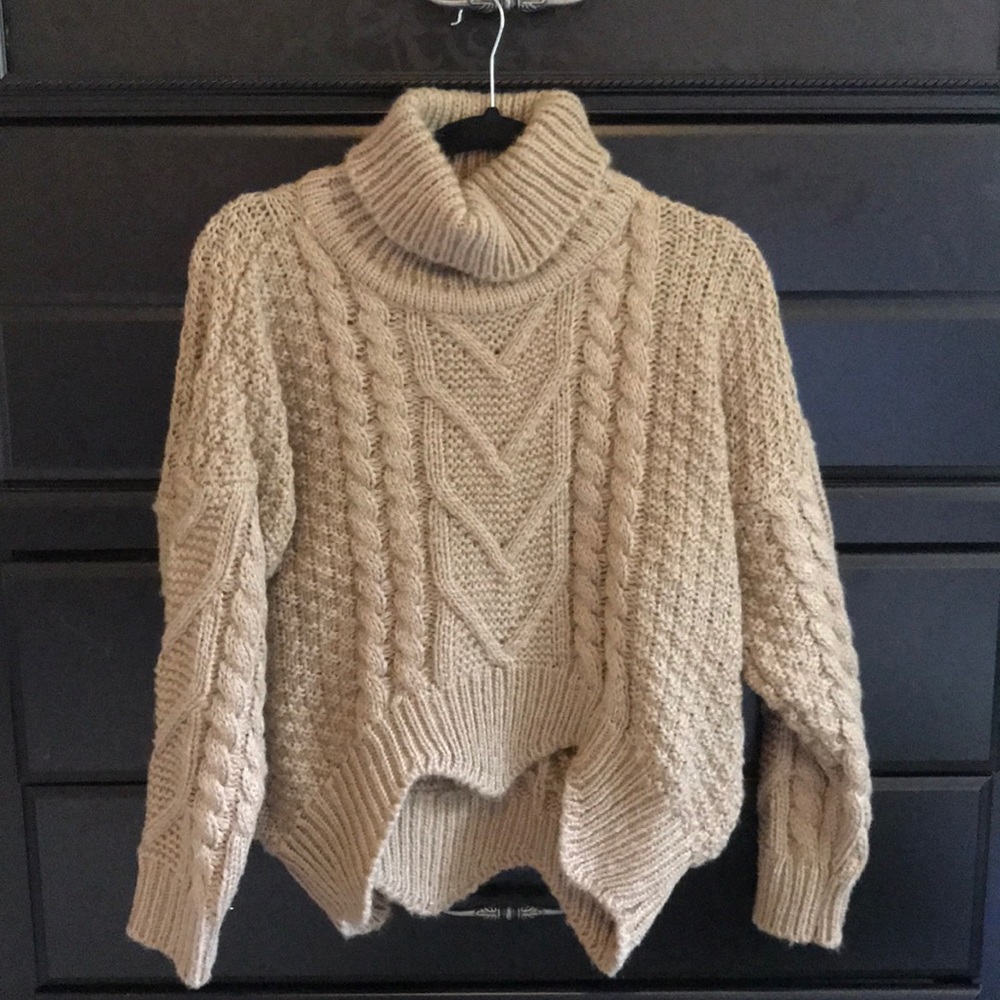 Unbelievably comfy warm turtle neck sweater